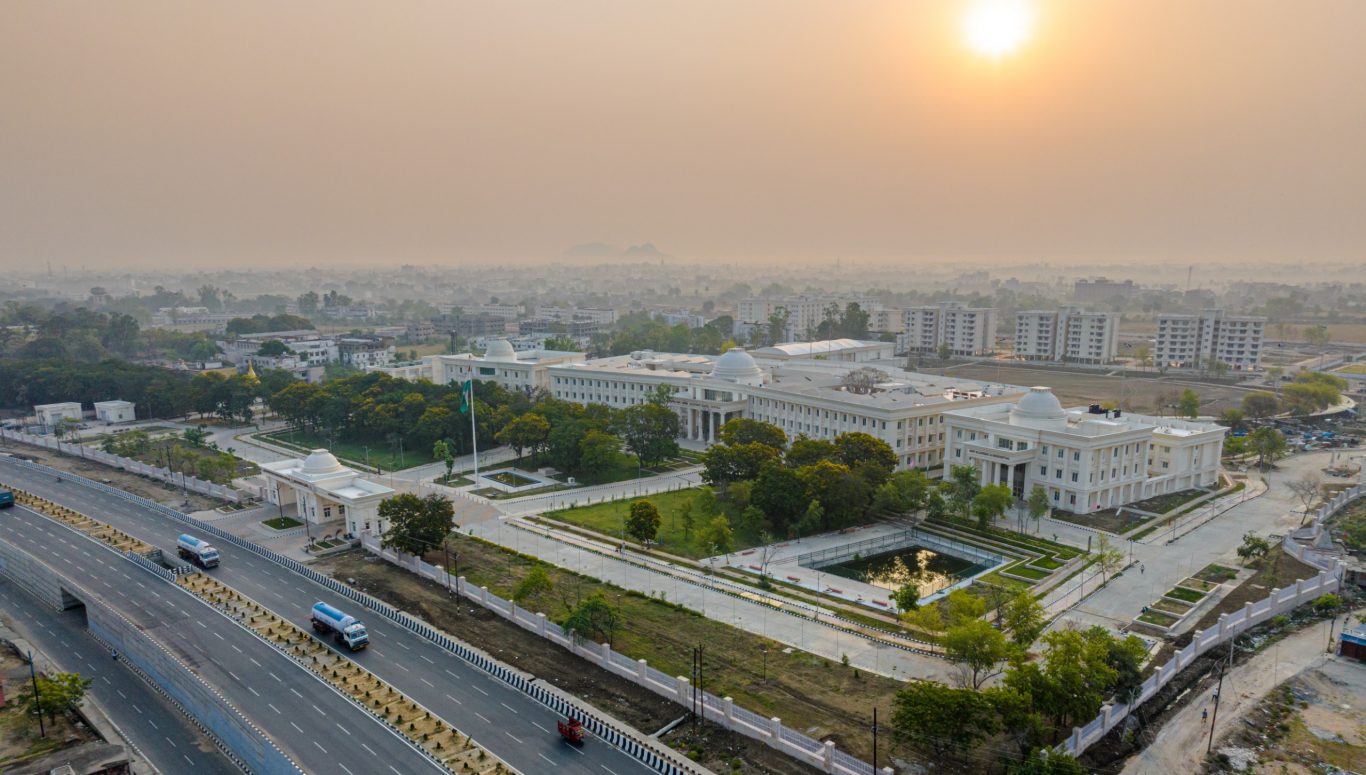 IIMBG-Campus-Photos-2024-6-1366x775